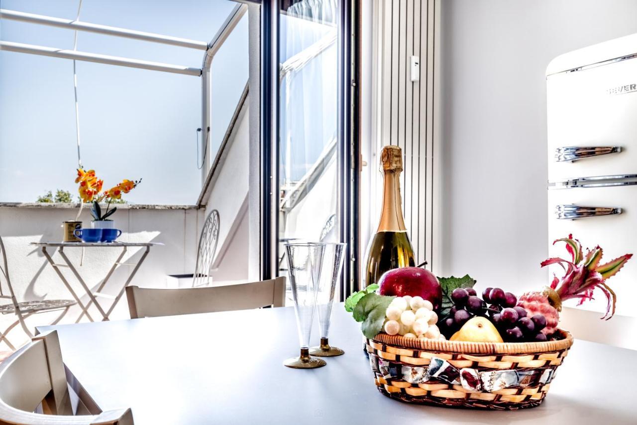 Bbhome Penthouse Bright And Elegant Metro Conca D'Oro Roma Ngoại thất bức ảnh